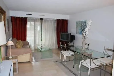 Riviera Best Of Apartments Cannes Hotel